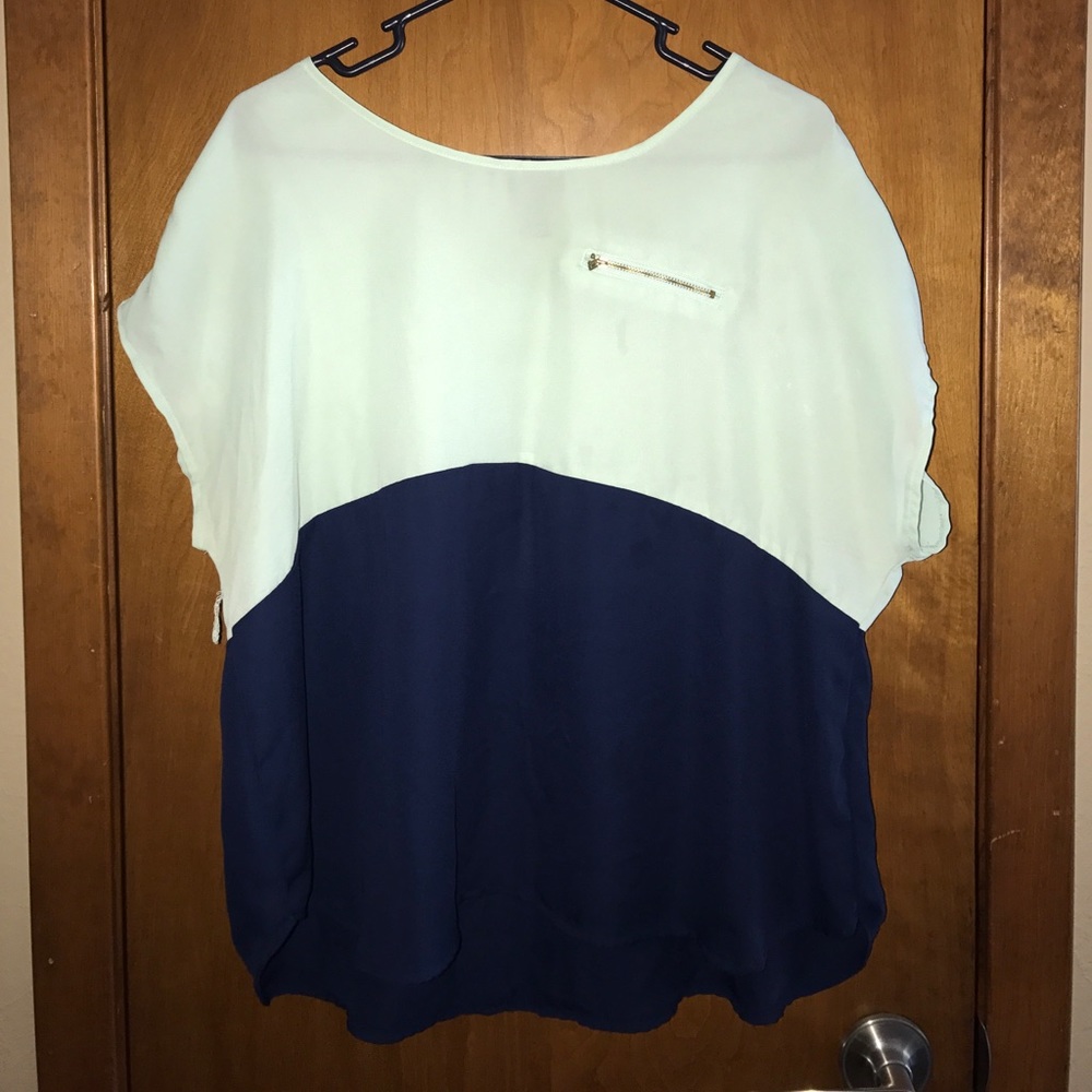 Rue 21 color blocked blouse