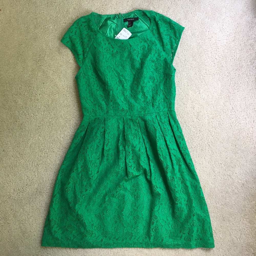Lace emerald green skater dress with capsleeves