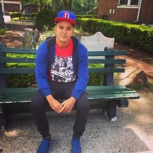 Meet your Posher, Victor