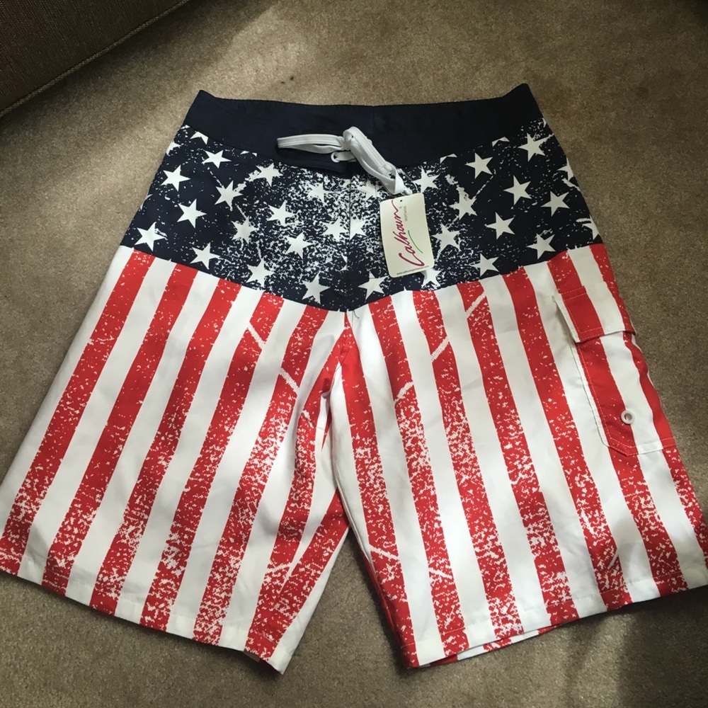 Mens distressed american flag swim shorts medium