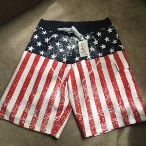 Mens distressed american flag swim shorts medium