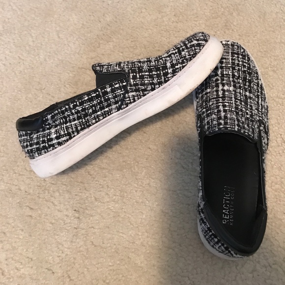Kenneth Cole Reaction slip ons - Picture 2 of 2