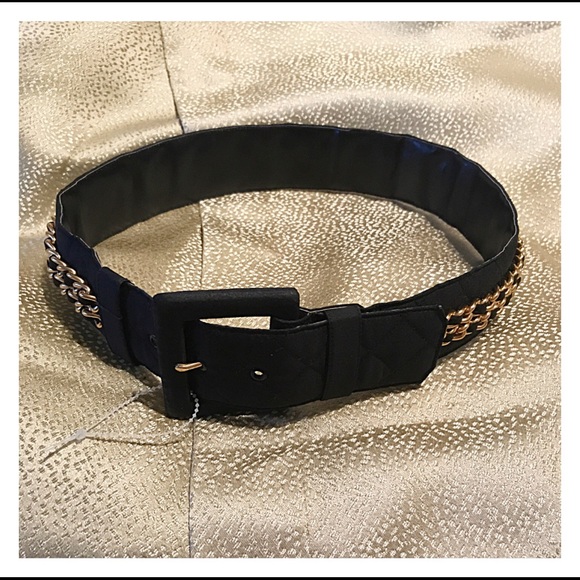Quilted Chain Belt - Picture 2 of 4