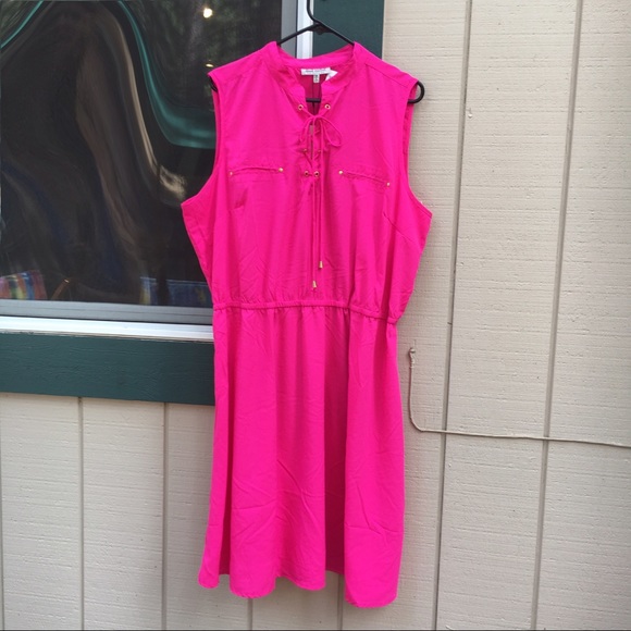 ❤️SOLD❤️ Pink Dress Size 3X Sleeveless Tie Lace - Picture 1 of 4