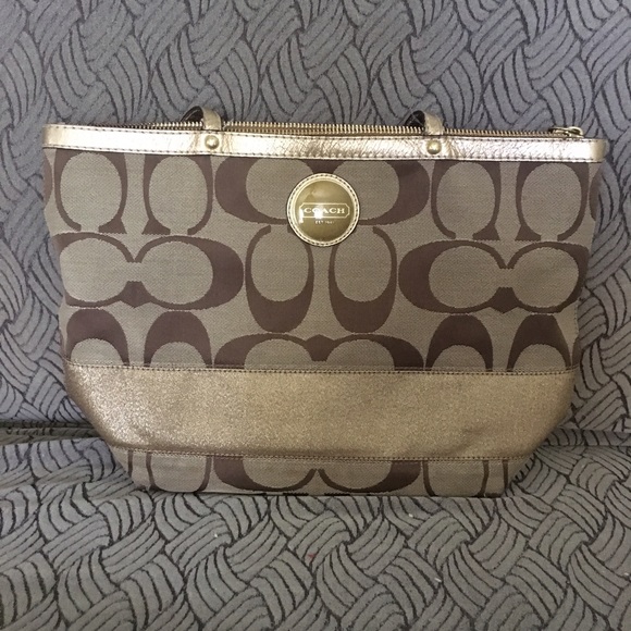 LAST CHANCE Coach Signature Stripe Gold & Tan Tote - Picture 1 of 4