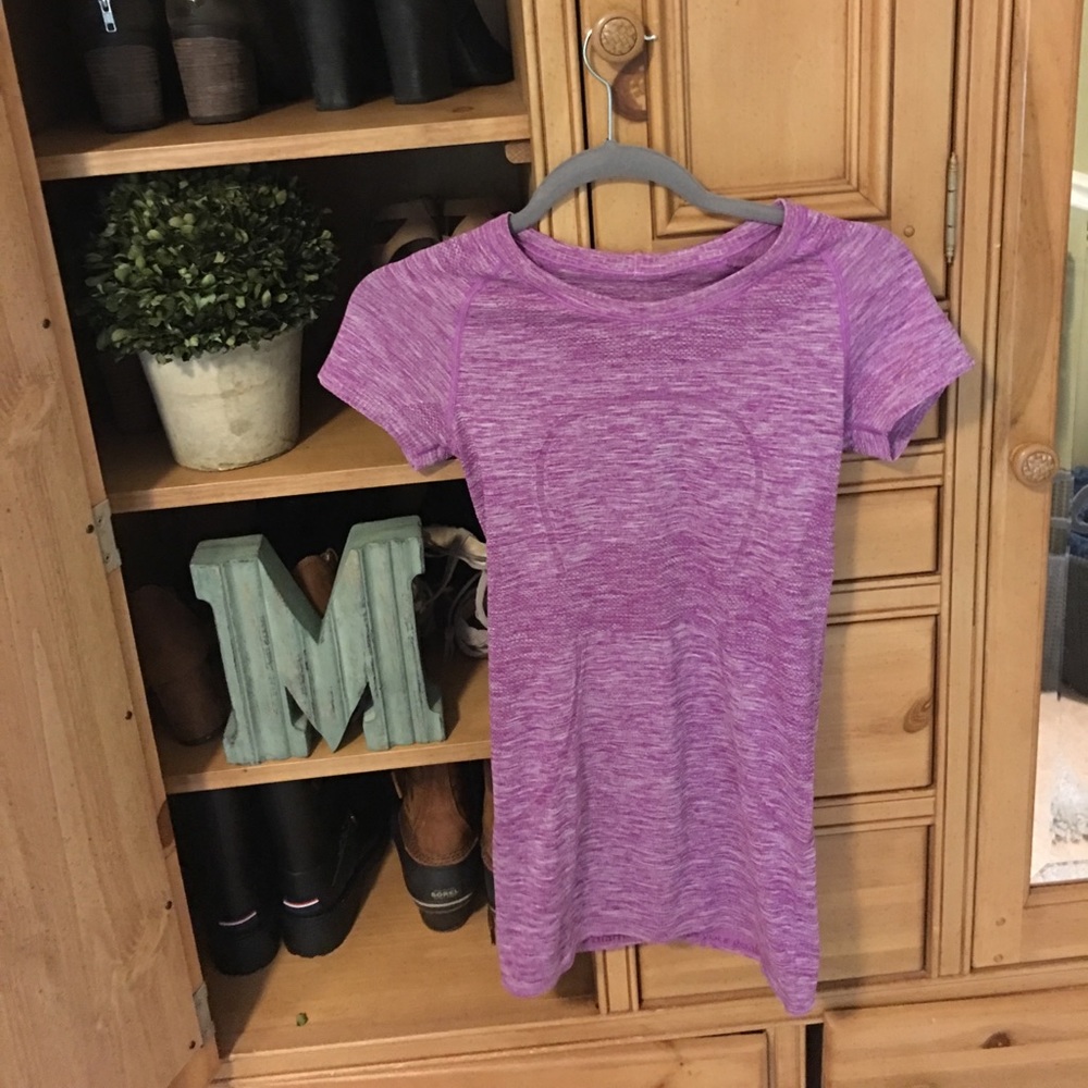 Lululemon swifty tee
