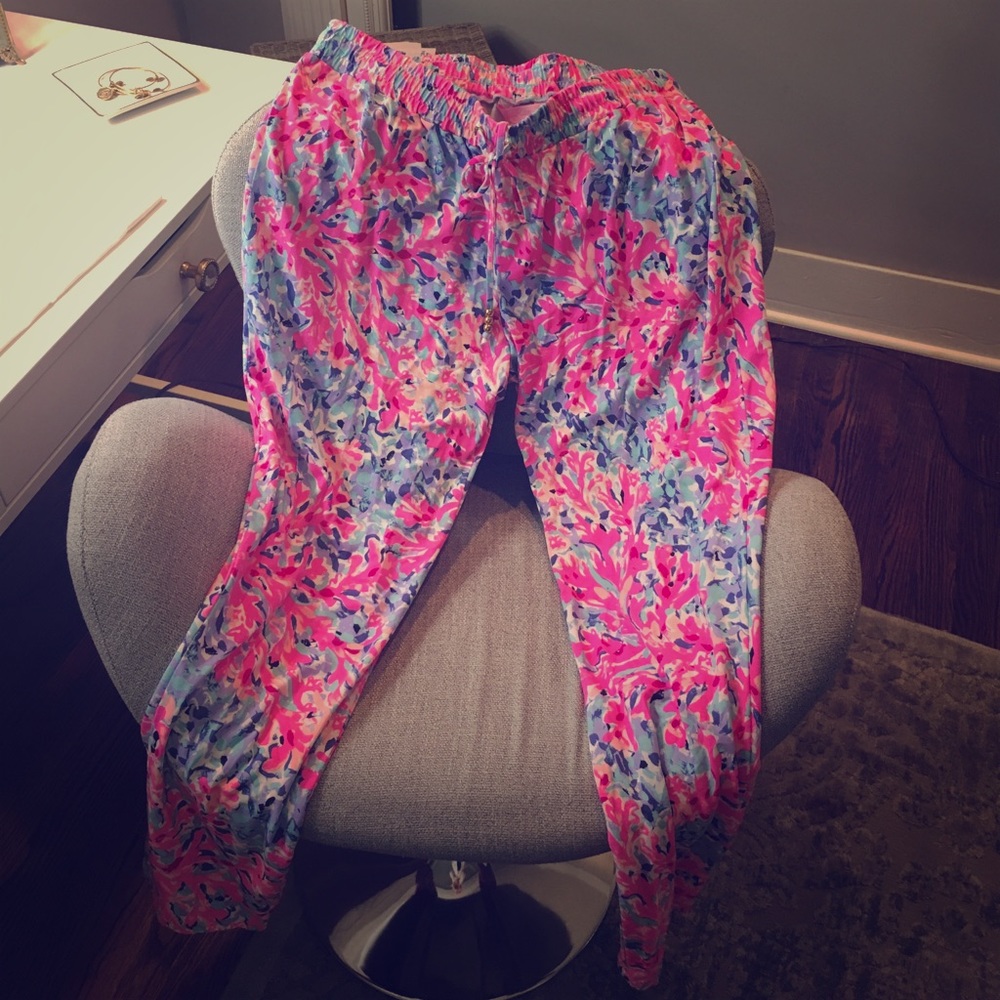 Lilly Pulitzer Jogger Style Pants