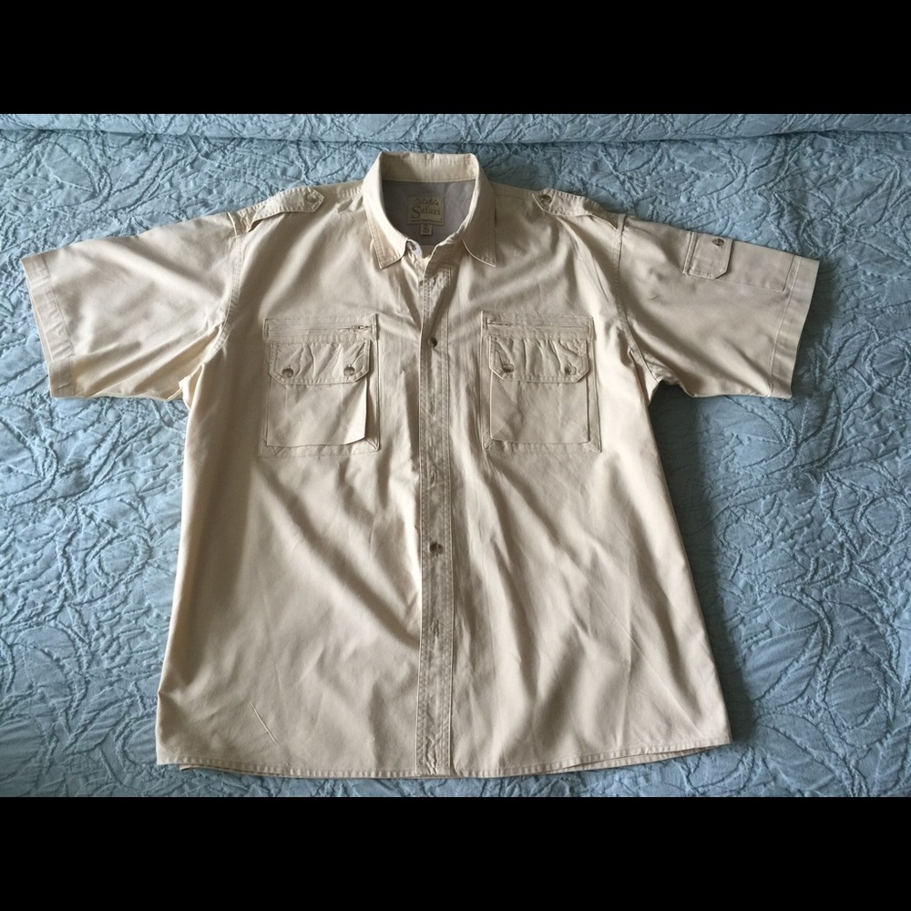 Cabela's Men Shirt, excellent condition
