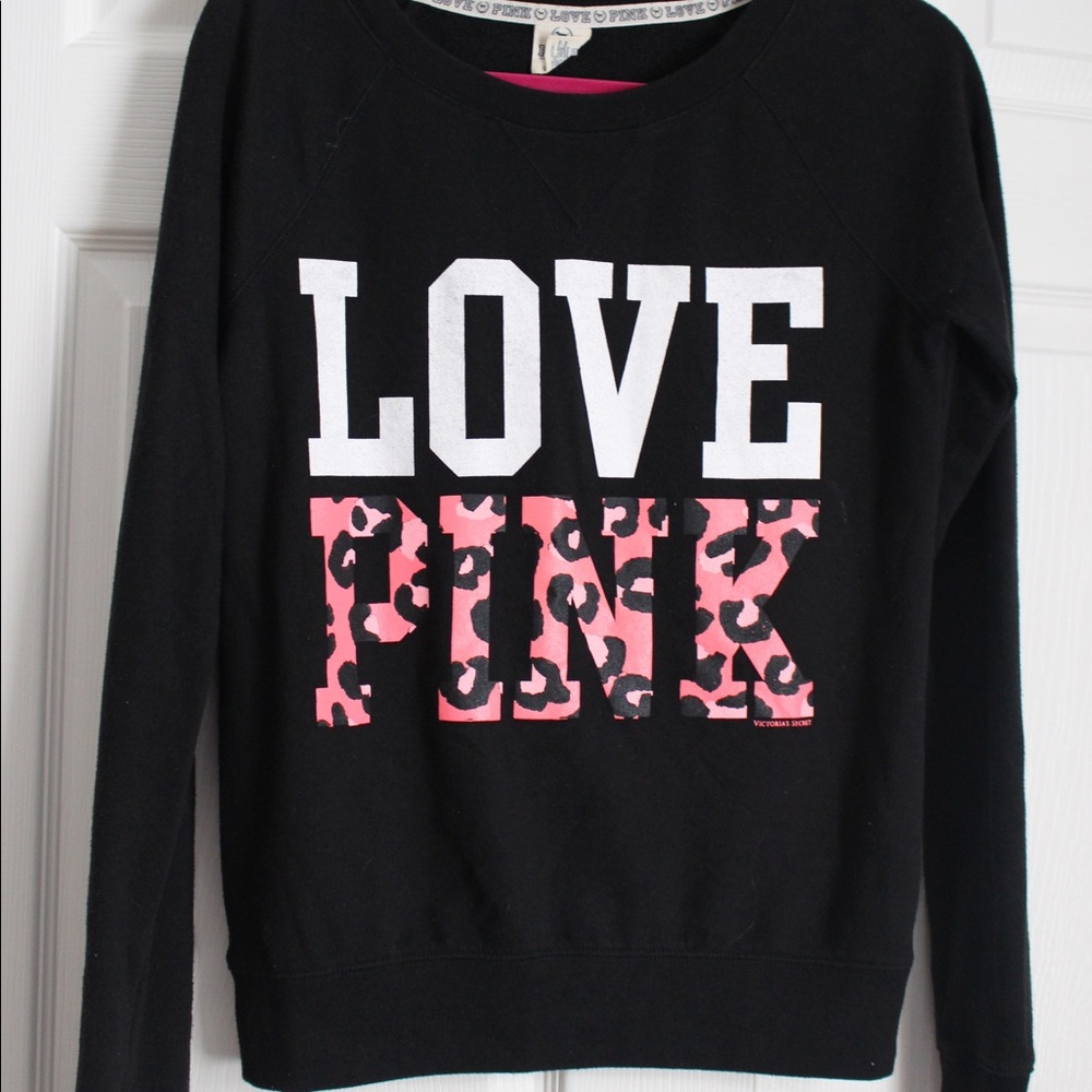 PINK✨💖✨💖✨Victoria's Secret Love Pink Sweater
