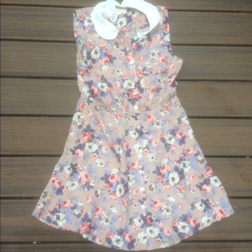 Large Modcloth floral dress!