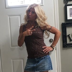 Meet your Posher, Valerie