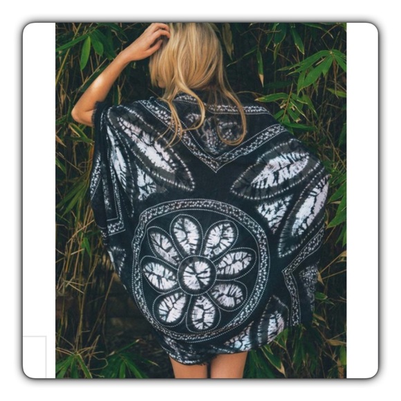 💥HOTSALE💥Boho Kimono Scarf Wrap Cover Up sold - Picture 2 of 7