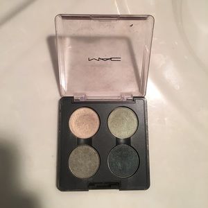 MAC eyeshadow