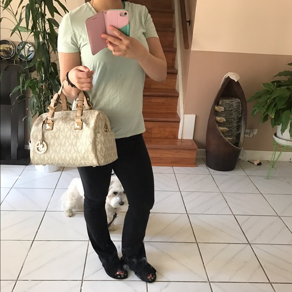 Michael Kors Large Logo Grayson Satchel - Picture 6 of 7