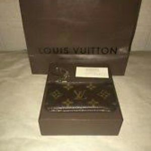 Lv coin pouch