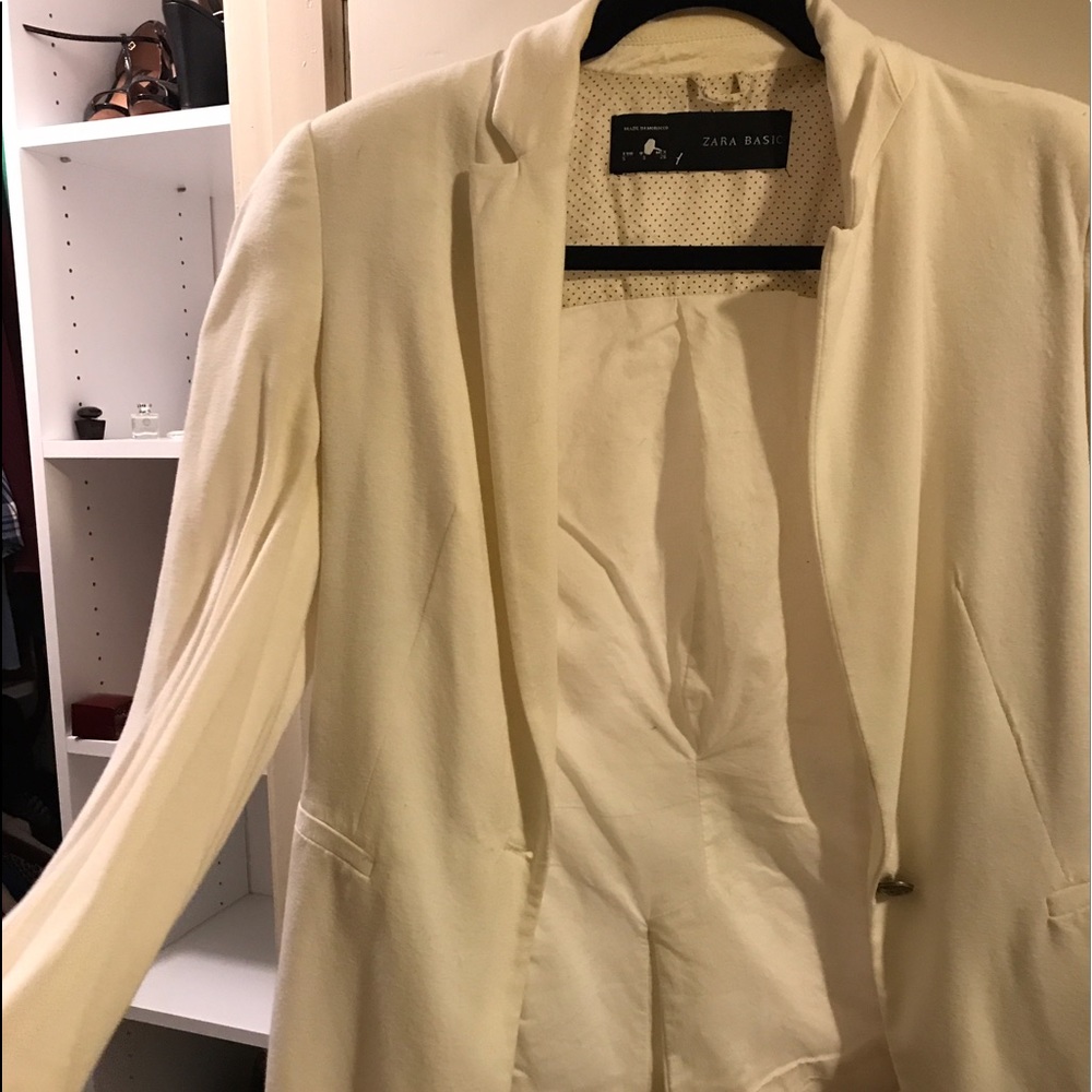 OLD Zara blazer
