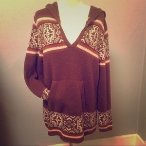 NWOT Brown Aztec patterned Sweater Hoodie!!
