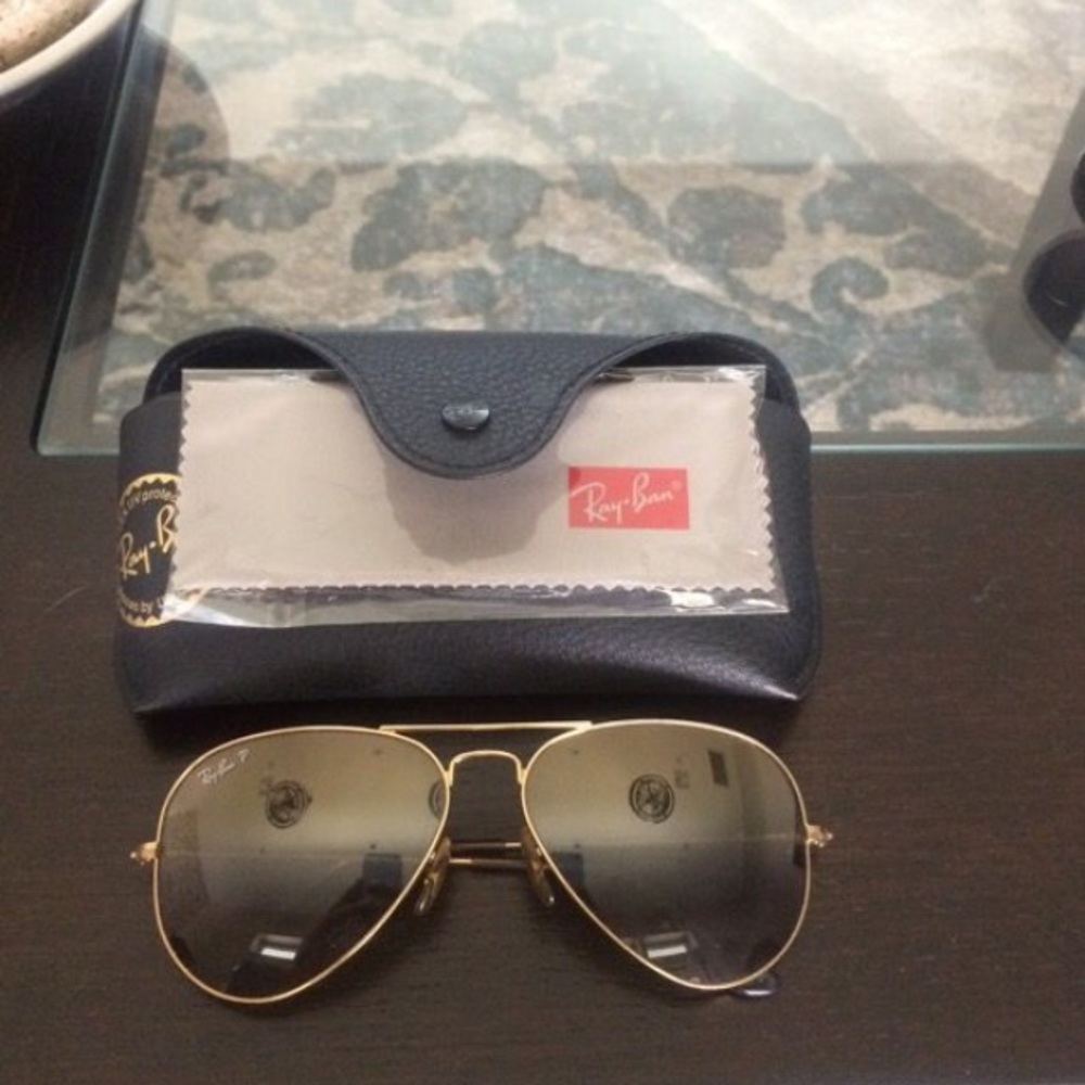 Polarized rayban aviators