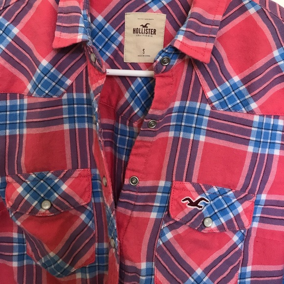 Hollister pink and blue plaid shirt. - Picture 2 of 2