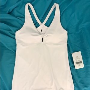 Fabletics Ellie tank! ($10 off tonight only)