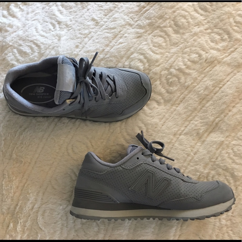 Women's new balance grey