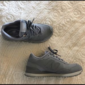 Women's new balance grey