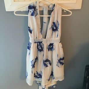 Low V-neck Floral Romper