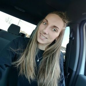 Meet your Posher, Kaitlin
