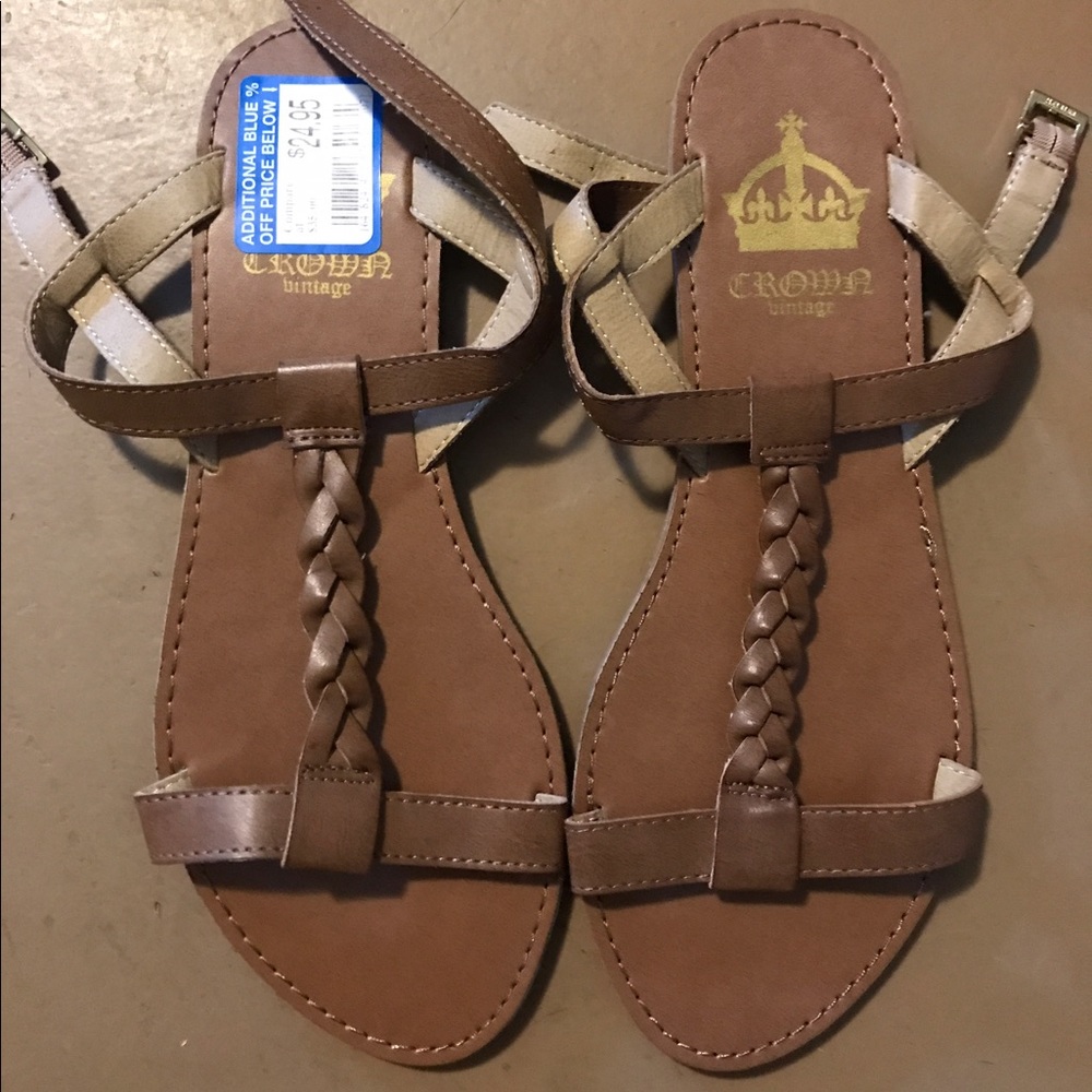 Brown sandals size 7 -Brand New