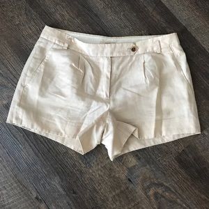 Cream JCrew lined linen shorts