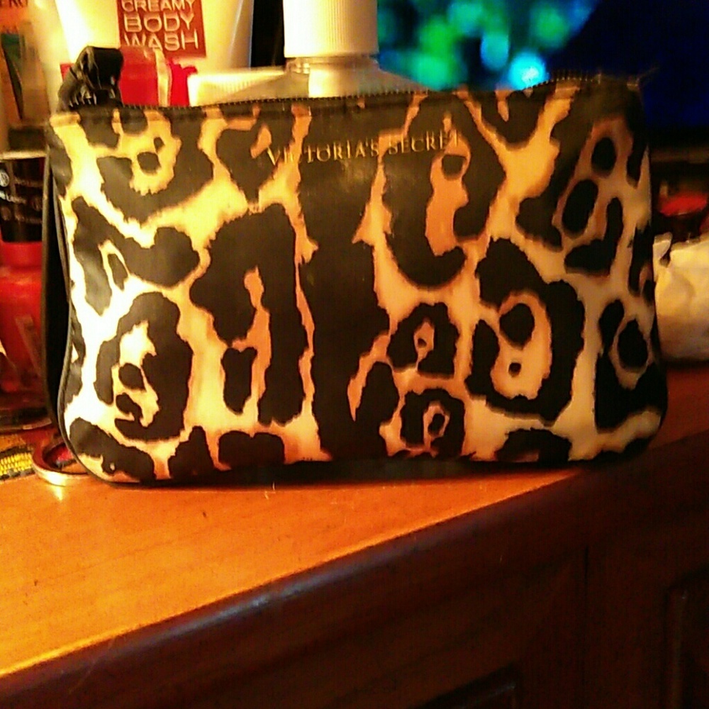 Victoria secret wrist bag