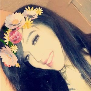 Meet your Posher, Isabel