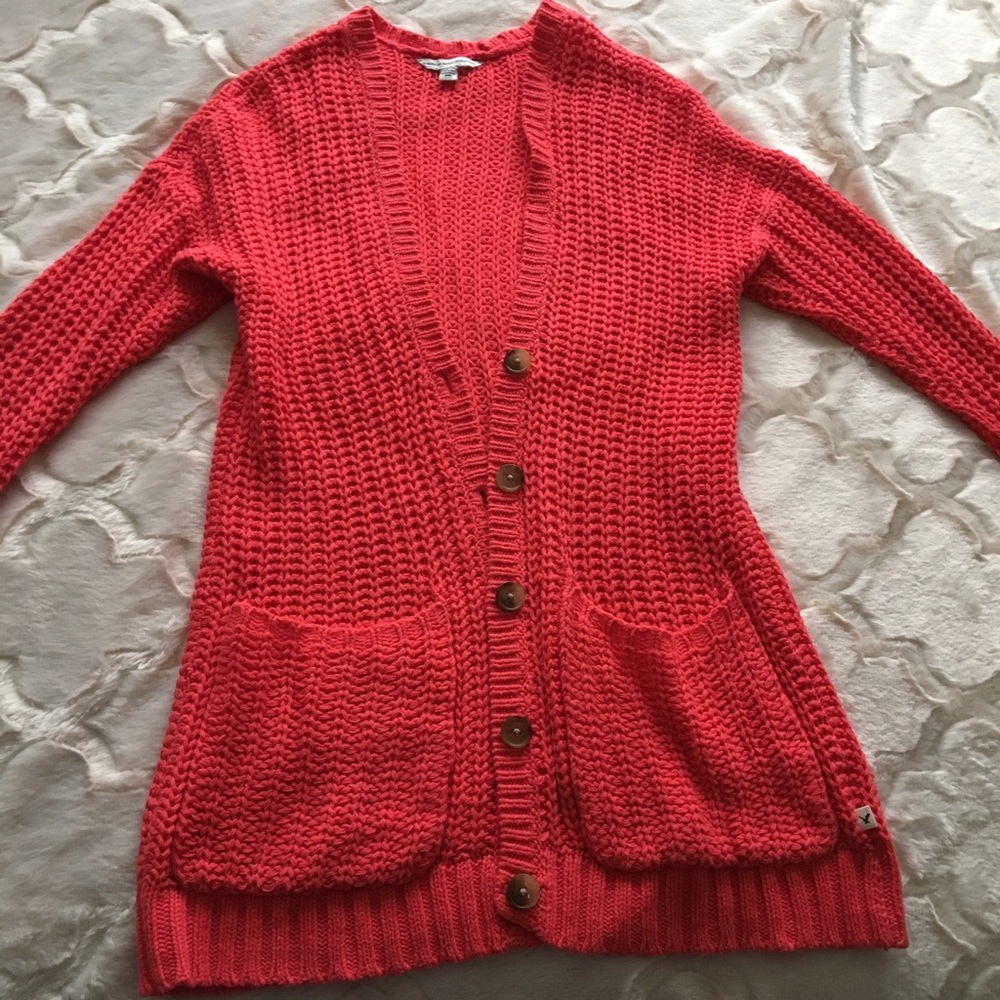 American Eagle peach 🍑 cardigan