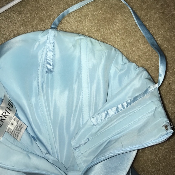 Sherri Hill Dress SOLD ❤️ - Picture 6 of 6