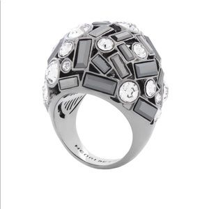 Henri Bendel Debutante ring in crystal/hematite
