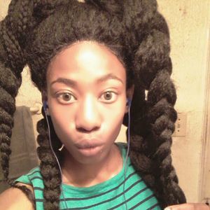 Meet your Posher, Denise