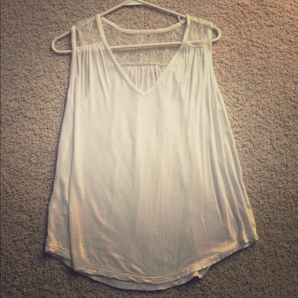 Ann Taylor Loft cream tank