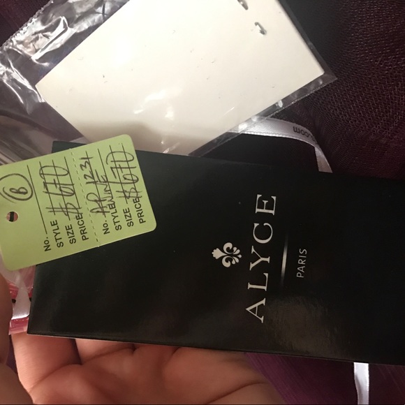 Prom/Banquet Dress - Picture 5 of 5