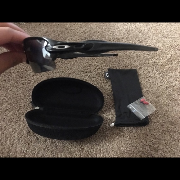 Authentic Oakley Sunglasses main image 4