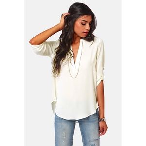 SOLD OUT Lulus V-Sionary Top 💟 Sz S