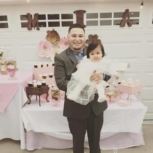 Meet your Posher, Adam