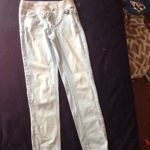 Skinny jeans