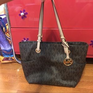 Michael Kors Tote