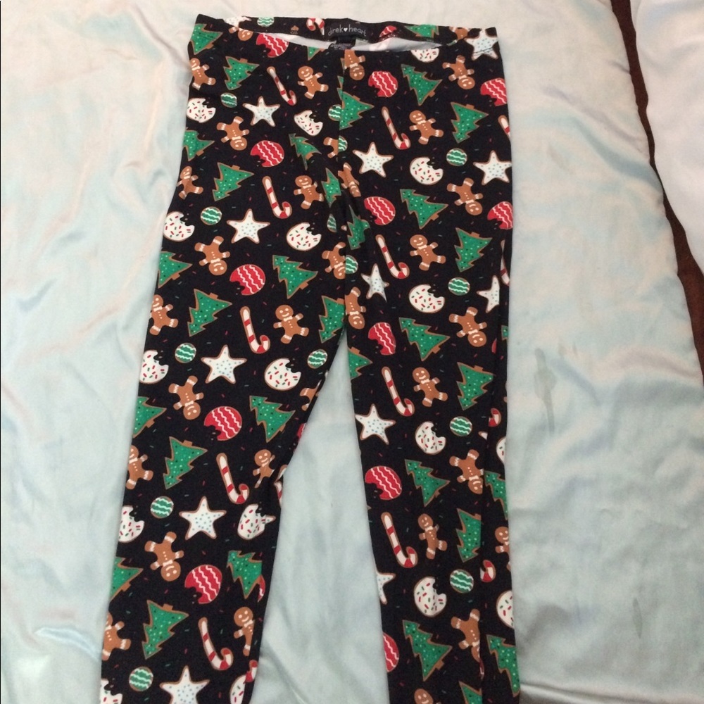 **BUNDLE holiday leggings with t-shirt