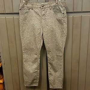 Free People ankle pant. Show no wear.