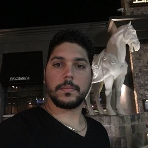 Meet your Posher, Carlo orlando