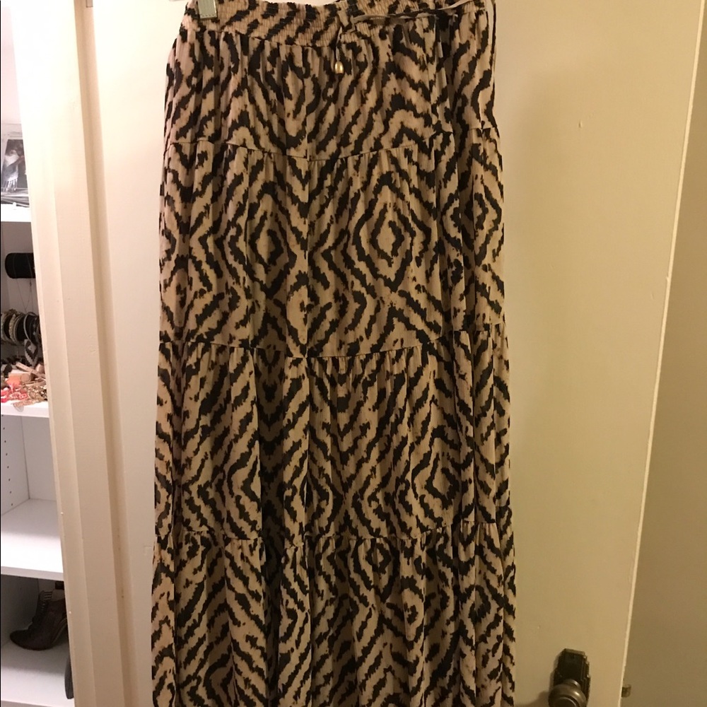 Loft maxi skirt