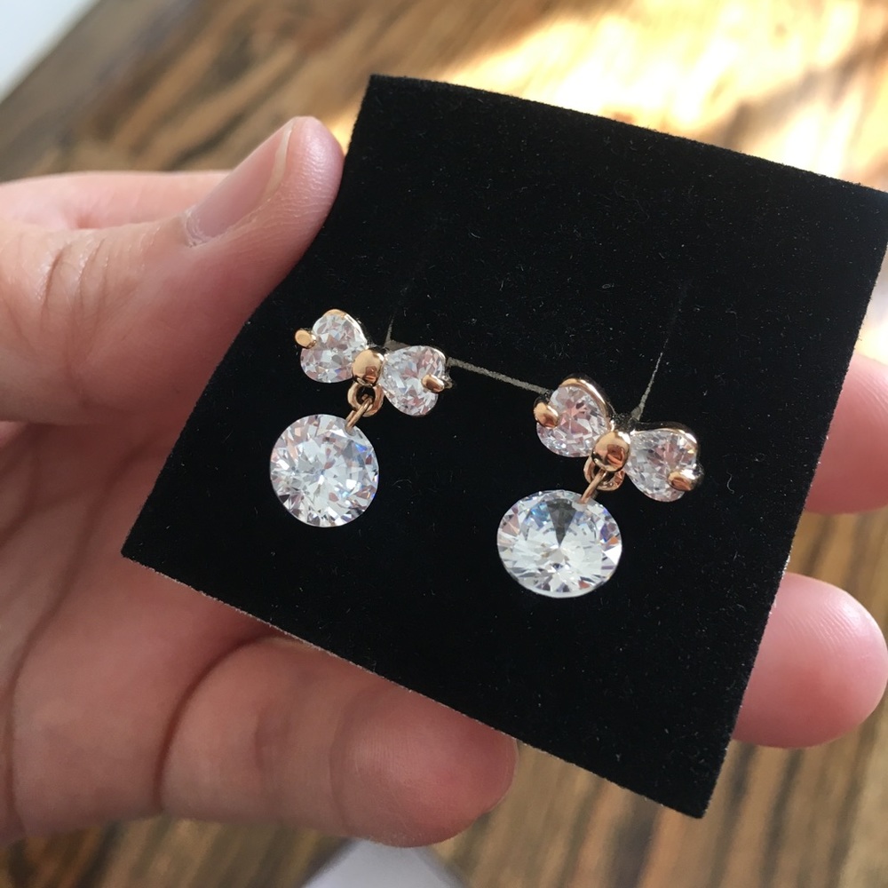 🆕 💎 Crystal Drop Earrings  💎