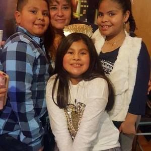 Meet your Posher, Lupe