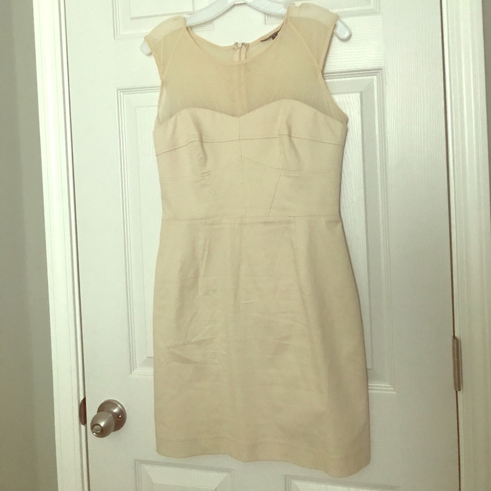 Gianni Bini nude fitted dress